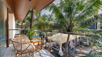 Superior Room, Garden View | Free WiFi, bed sheets