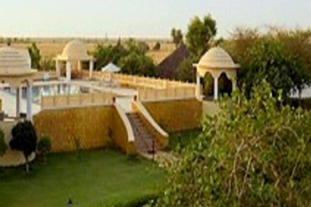 Mirvana Nature Resort and Camp - Moolana