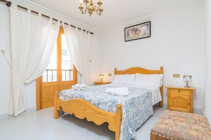 5 bedrooms
