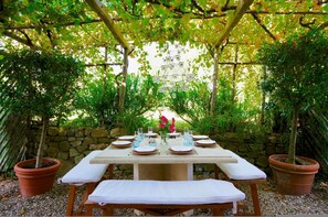 Villa | 6 bedrooms - Camparone by Arceno Rentals Club (Castelnuovo Berardenga)