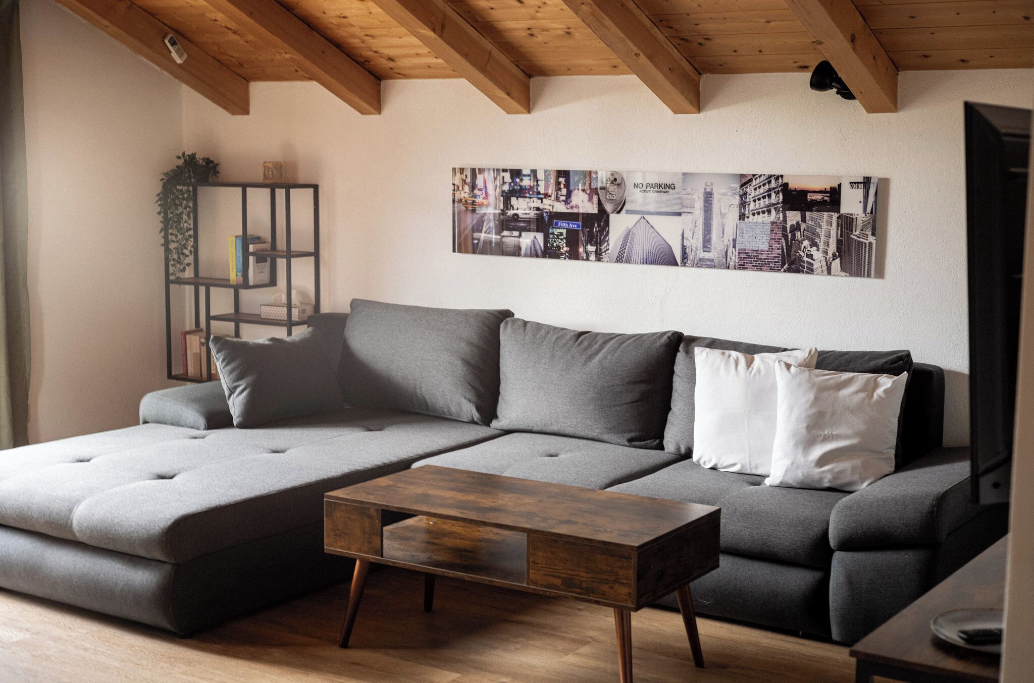 Achentaler Alpentor 54 M² Für 2-4 Personen, Wohnküche, Schlafzimmer, Dusche/wc, Balkon, Wlan - Marquartstein