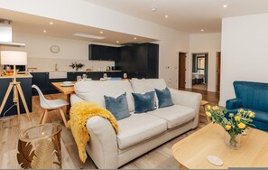 Apartment, Accessible | 2 bedrooms - Cart Shed 2 - From 140 Per Night (Oxford)