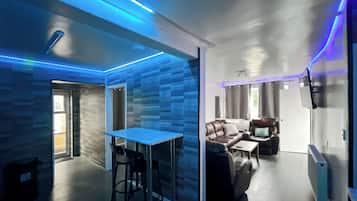 House, 1 Bedroom, Terrace, Garden View | Living room