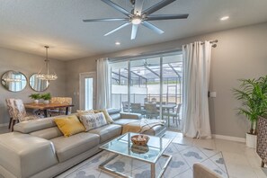 Smart TV, video games