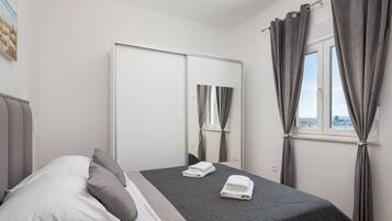 Apartment (Two Bedroom Apartment with Terrace) | 2 bedrooms, free WiFi