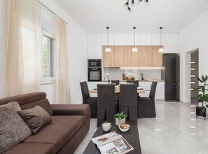 Apartment (Two Bedroom Apartment with Terrace) | Living room