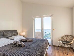 3 bedrooms, internet