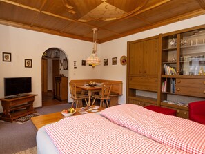 1 bedroom, internet