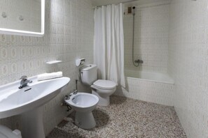 Bidet