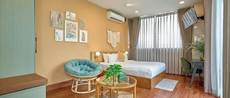Deluxe Double Room, Garden View