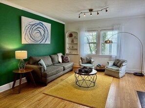 TV connectée, cheminée, vidéothèque