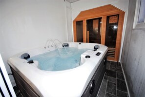 Casa, 5 habitaciones | Baño