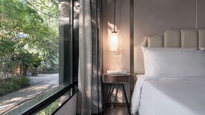 Chambre simple Signature | Système d’insonorisation, accès au Wi-Fi (inclus), literie fournie