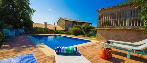 Maison | Piscine | Piscine intérieure, piscine extérieure