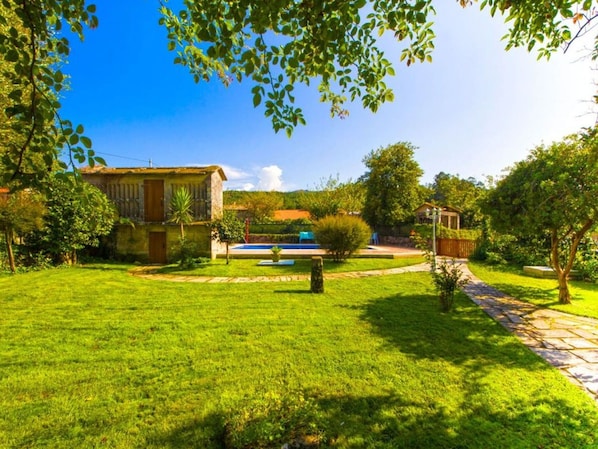 House | Pool - Mansion in Cerdedo With Private Pool and Garden (Cerdedo-Cotobade)