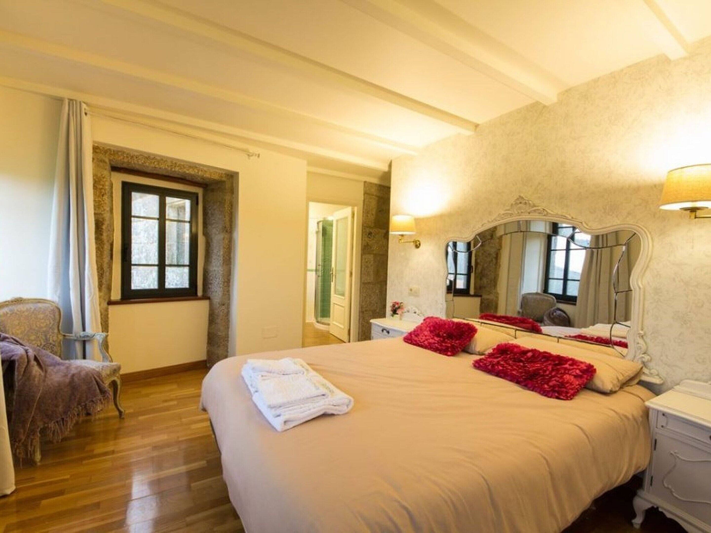 Huis | 7 slaapkamers, individueel gemeubileerd, een strijkplank/strijkijzer