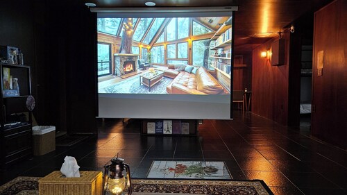 [홍대 메인거리] 외국인 전용 숙소, 유니크한 인테리어