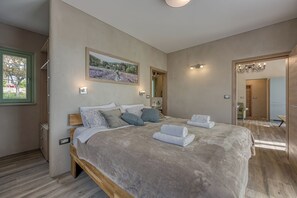 Family Villa, Multiple Bedrooms (Pool Vila Olivia with Sauna) | 3 bedrooms, iron/ironing board, free WiFi, bed sheets - Villa Olivia with Sauna (Piran)