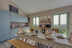 Family Villa, Multiple Bedrooms (Pool Vila Olivia with Sauna) | Dining - Villa Olivia with Sauna (Piran)