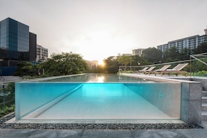 Piscina a l'aire lliure