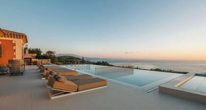 Archontiko Stoufi, an Authentic SeaView Retreat