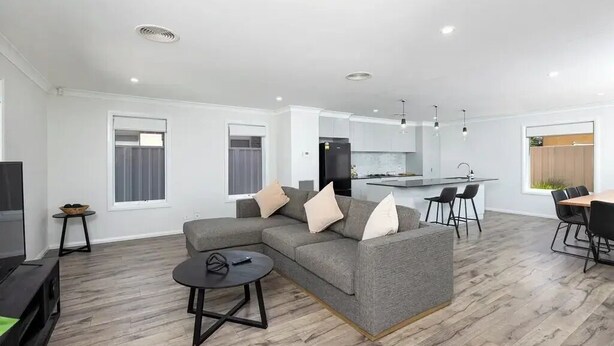 Unclassified image, 1 of 22, button - Contemporary living in Wagga Wagga at its finest. (Wagga Wagga)