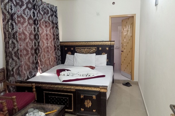 Double Room | WiFi (free)