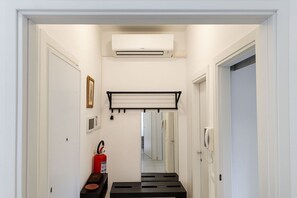 Interior - VivimiHome - Crespi House (Milano)