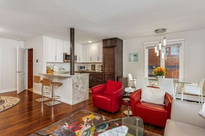 Smart TV, fireplace - All Seasons | B1 - 3 Bedroom/ 2 bath condo Vail Village (Vail)