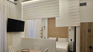 Apartemen Deluks | Wi-Fi gratis dan seprai linen