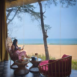 Beach/ocean view