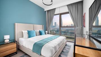 2 bedrooms, desk, iron/ironing board, travel cot