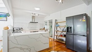 Microwave, oven, stovetop, dishwasher