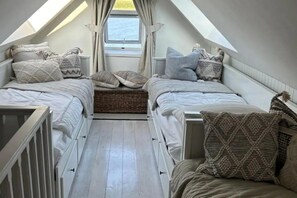 Mökki | 2 makuuhuonetta, ilmainen Wi-Fi, vuodevaatteet