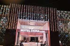 Front of property - HOTEL OXINA CIIZEL (Kodaikanal)
