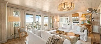 The Driftwood Retreat | Team Joseph Ellen