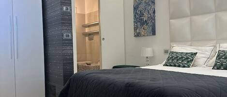 1 bedroom, iron/ironing board, WiFi