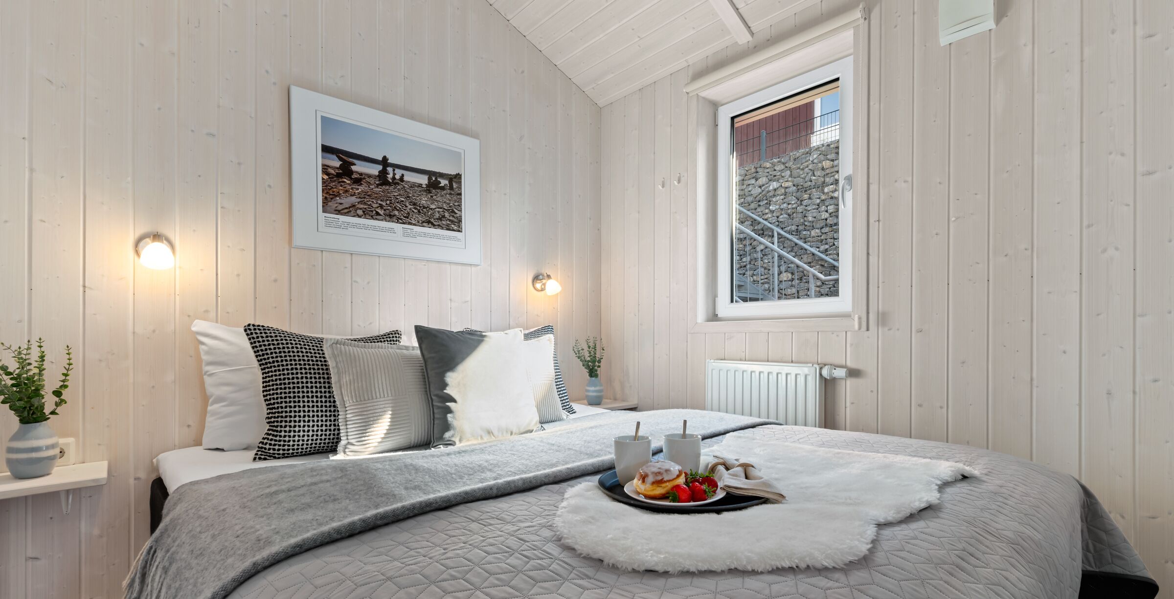 2 bedrooms, travel cot, free WiFi