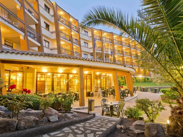 Exterior - Aparthotel Tossa Park in Tossa de Mar Near Beach (Tossa de Mar)