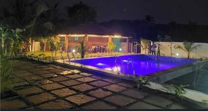 White Tree Resort