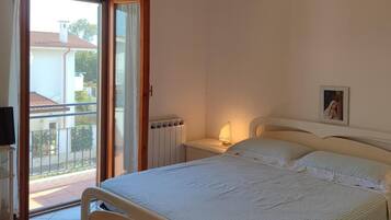 Nhà, 2 phòng ngủ, hút thuốc, ban công | 2 phòng ngủ