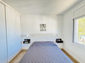 3 bedrooms - CORSARIO. Apartamento con Terraza a 1 min de la Playa de Almadrava (Roses)