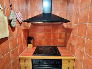 Kühlschrank, Ofen, Geschirrspüler, Toaster