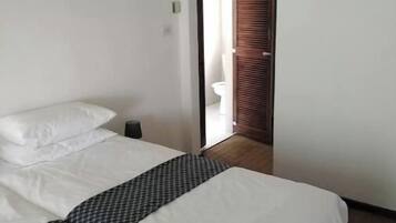 3 bedrooms, in-room safe, WiFi