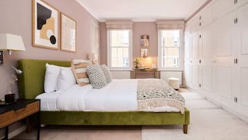 House (2 Bedrooms) | Exterior