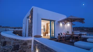 华丽套房, 阳台, 海景 | 1 多间卧室、隔音、免费 WiFi、床单