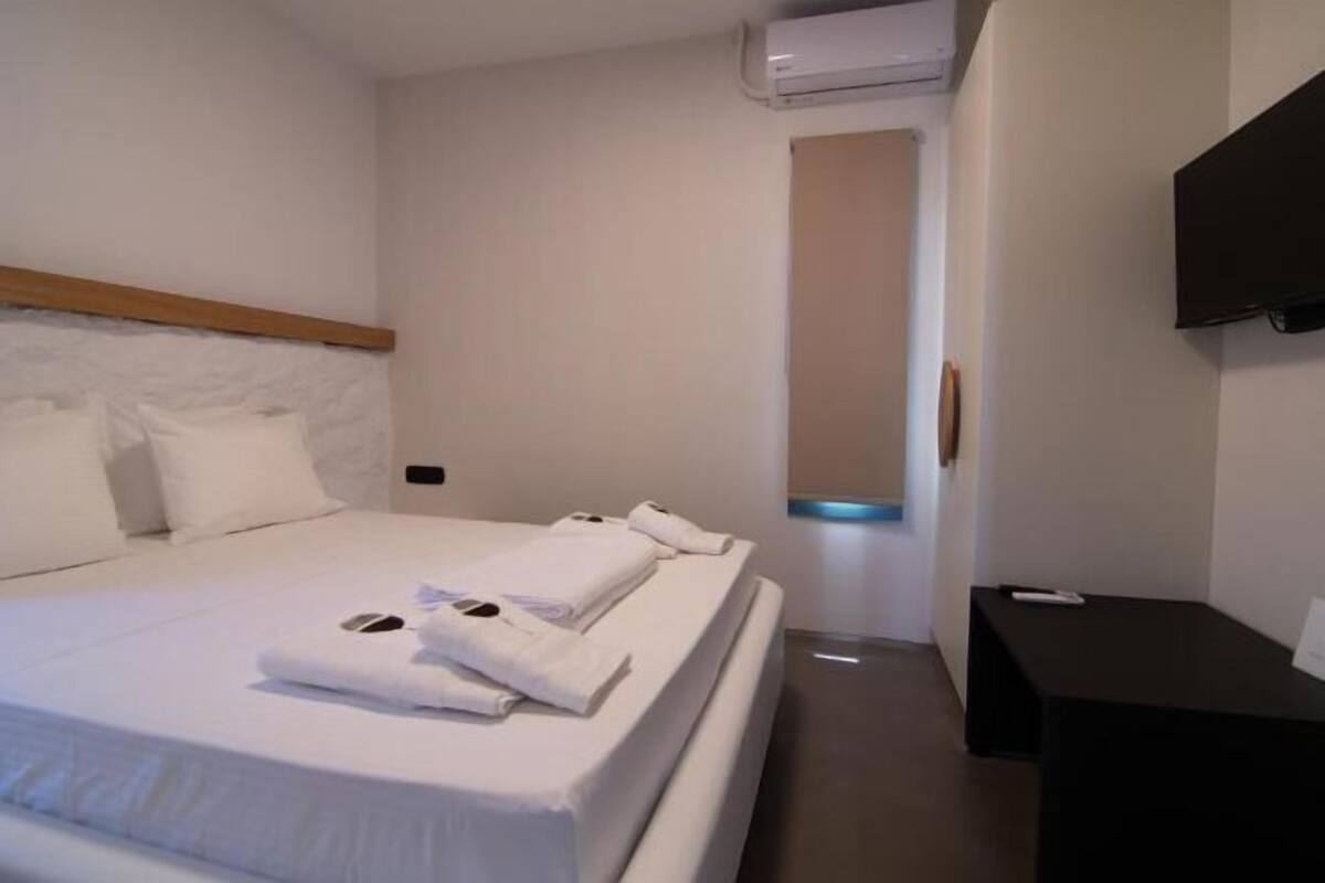 1 dormitori, habitacions insonoritzades, wifi gratuïta i roba de llit
