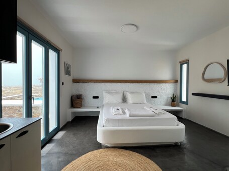 Thronos Suites - Image 58