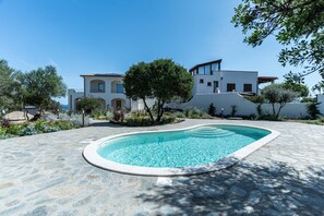 Apartment | 2 bedrooms - Appartamento La Perla by Wonderful Italy (Olbia)