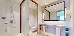 Shower, towels
